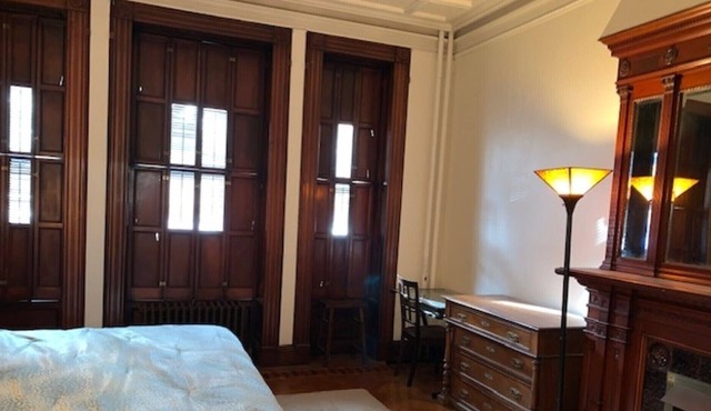 1M Furnished One-bedroom King Suite