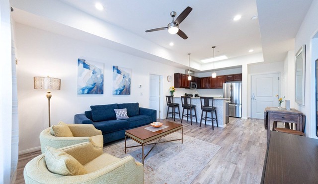 1N| Cozy Urban Living in Lifestyle Center| Charm in KAT