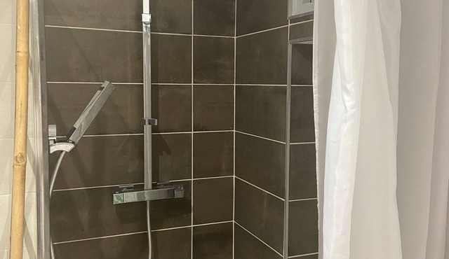 1re Étage de Maison Avec Piscine