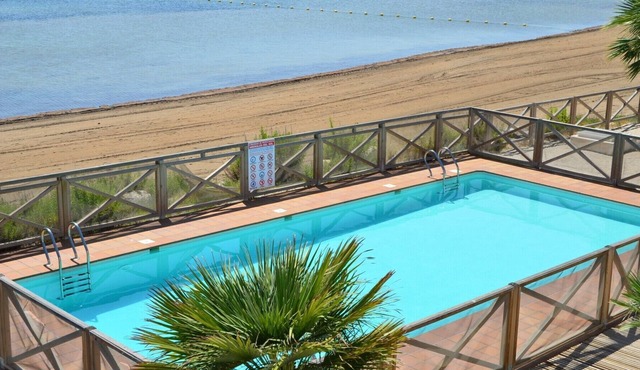 1st floor apartment, sea and pool view, free wifi.