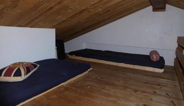 1st floor, balcony, tv, ski locker, 67m², Courchevel