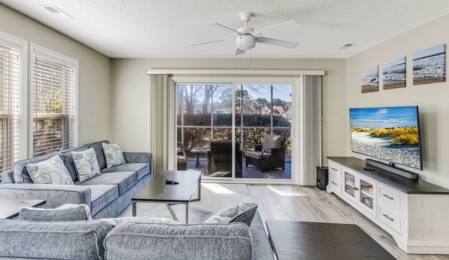 1st Floor Club Villas Condo with Excellent Golf Course Views