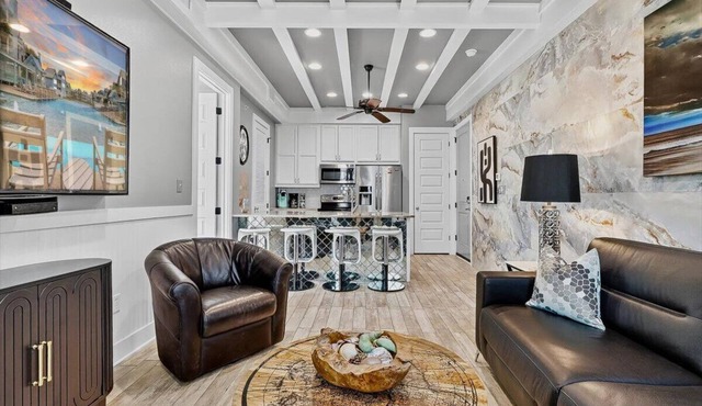 1st-Floor Condo@Cinnamon Shore w/Patio & Easy Access to Great Amenities!