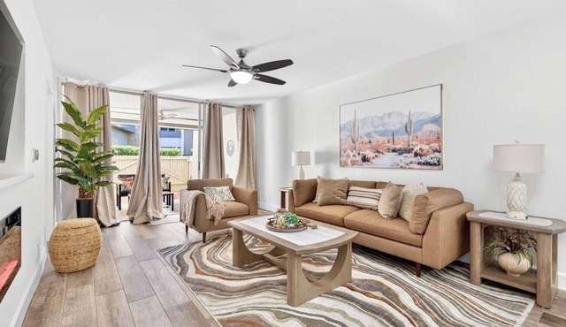1st floor newly remodeled condo near pool/hotub in Scottsdale near Old Town