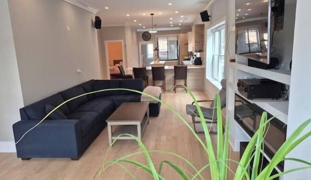 1st Floor suite