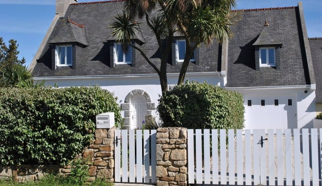 1st sea row, wellness villa, free sound of the sea, 10m to the dune/beach