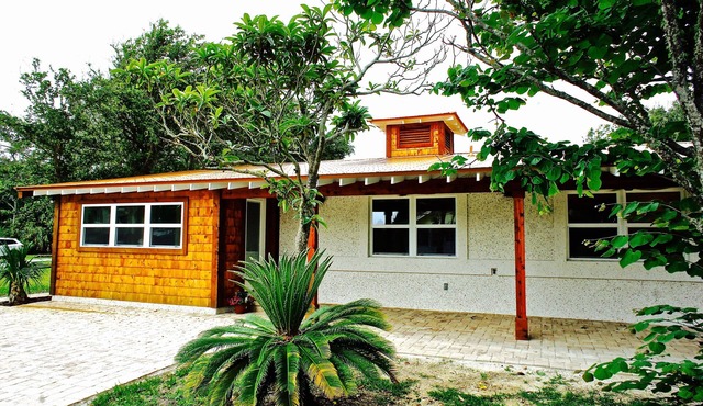 1st Street, Cedar Beach Retreat