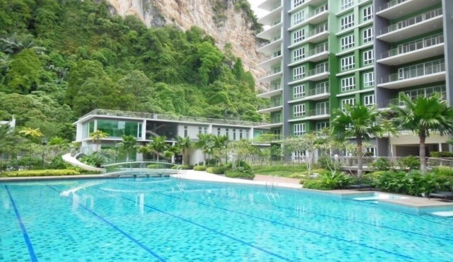 2 + 1 Bedroom Lakeview Superior Suite #9