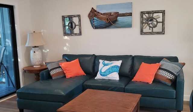 2/2 condo daphne Al.