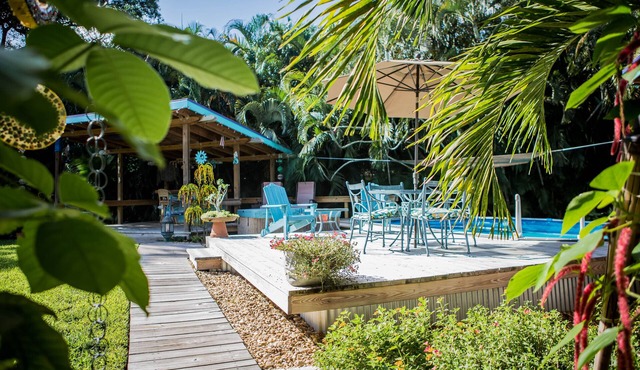 2/2, Davie/Ft. Lauderdale "Quiet/Pool" Garden Home