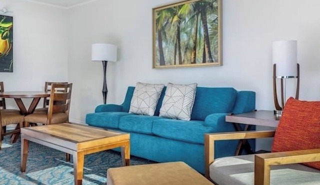 2/2 HGVC Lagoon Tower Beachfront Resort and Spa