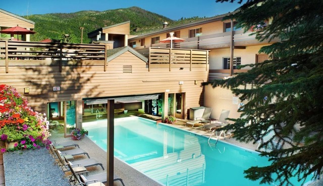 2/2 Vail Ski Resort Condo at Eagle Point
