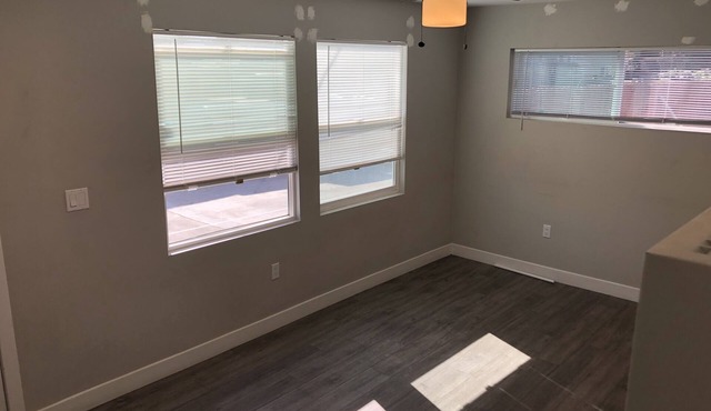 $2,295 - 2 Bedroom 1 Bathroom House In Inglewood With Great Amenities