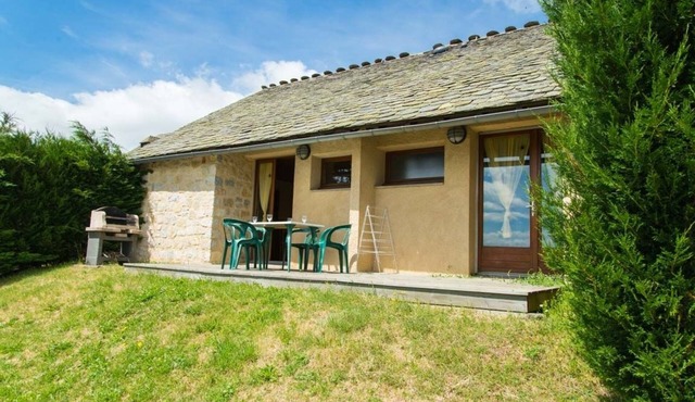 2/4 person gîte in vacation village