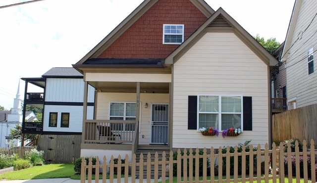 2.5 Miles from the World Cup! Pets Welcome, Driveway Parking & $150 in Activities included!