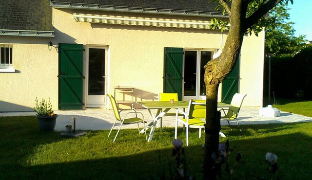 2.5km from the seafront and 10mn from La Baule