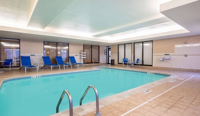 2 Affordable Rooms, Convenient Location, Swimming Pool and Pet-Friendly