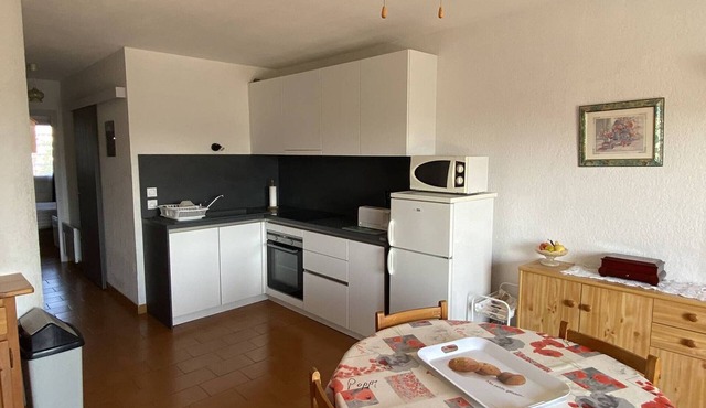 2* Apartment with Balcony and Parking - Port Canet