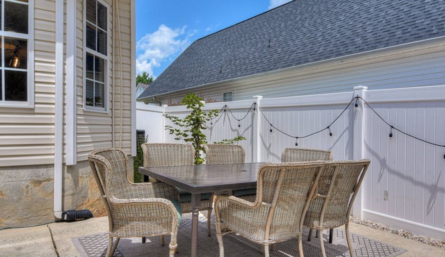 2 bd/2 bath Adorable Cottage in Evans, GA!