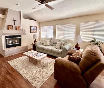 2 bd, 2bth near NMSU and Memorial Medical Center