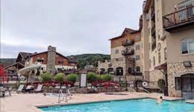 2 bd Suite Tamarack Club Holiday Valley - Sleeps 8