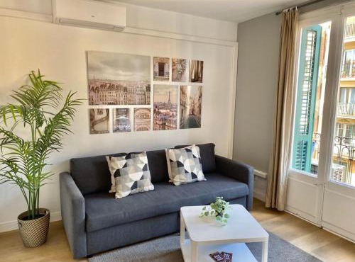 2 BDR EIXAMPLE APARTMENT