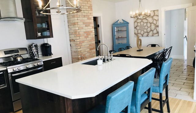 2 Bdrm 2 bath in Heart of SLC!