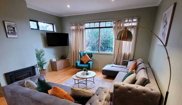 2 Beautiful Homes in the Middle of Everything!