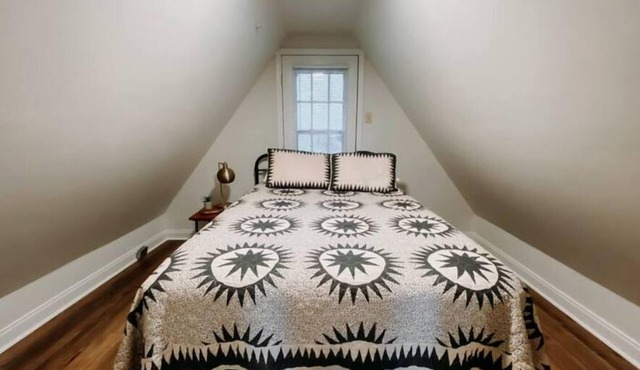 2 Bed, 1 Bath A-Frame Cabin by Cave Run Lakenn