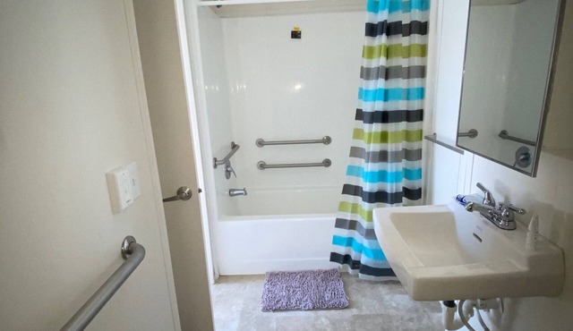 2 Bed, 1 Bath, apartment style crew lodging