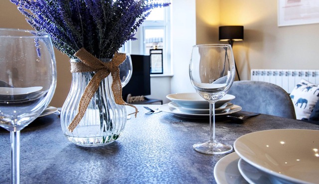 2 Bed 1 Bath Town Center Apartment