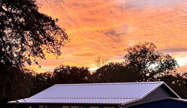 2 bed, 2 bath cabin located in the country just west of College Station.
