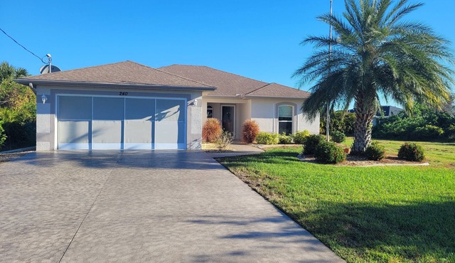 2 Bed 2 Bath Heated Pool Vacation House, Very Private