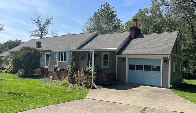 2 bed/2 bath home w/fenced yard in the heart of the PA Wilds