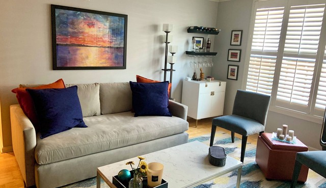 2-bed/2-bath NOPA Fully Equipped Quiet Beauty in San Francisco with a Peloton