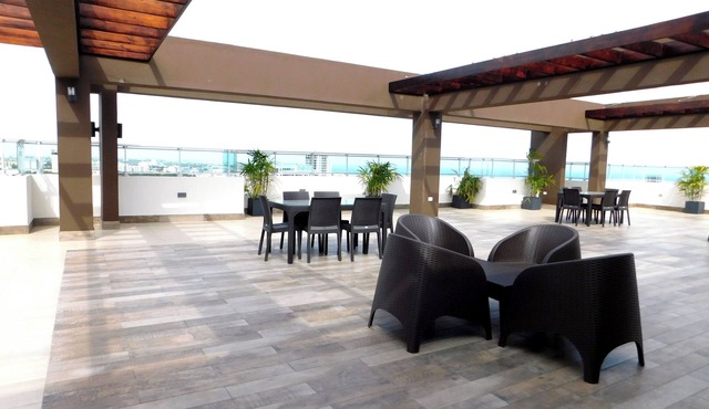 2 Bed Apartment, floor 13