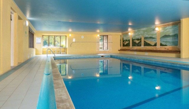 2 Bed Apartment with Shared Pool