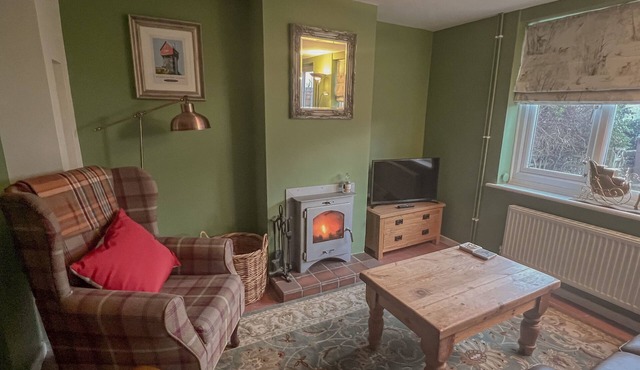 2 bed bolthole minutes from Thorpeness & Aldeburgh