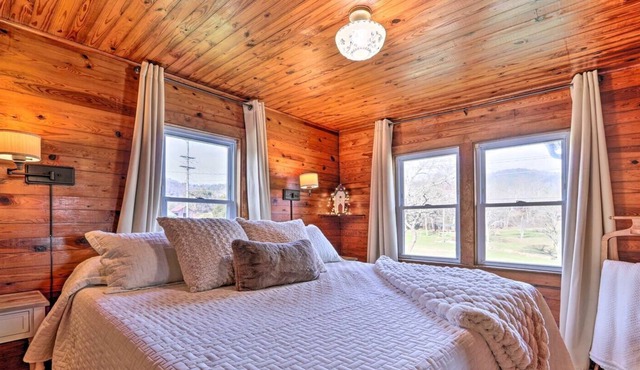 2 Bed Cottage | Hot Tub |Spectacular Mountain View