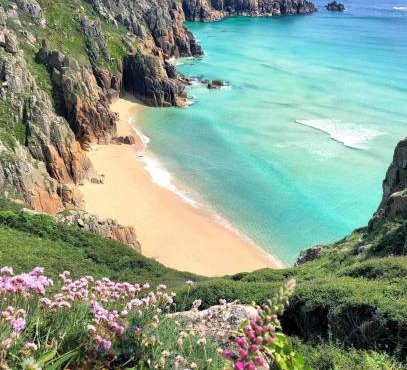 2-Bed Cottage Sleeps 5 Pets Ok Close to Coast