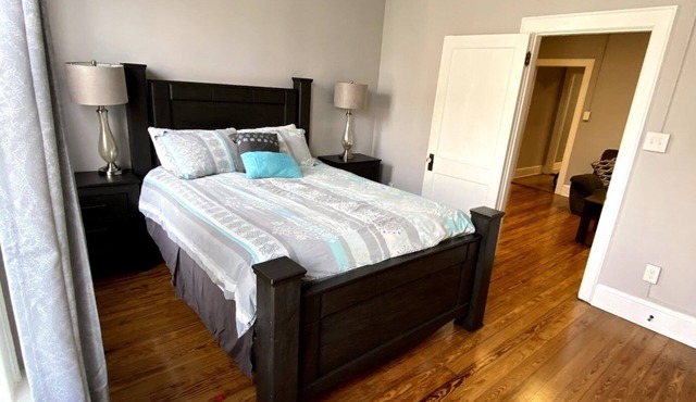2 Bed Downtown Charles Town Condo w/Laundry Over Abolitionist Ale Works # 200