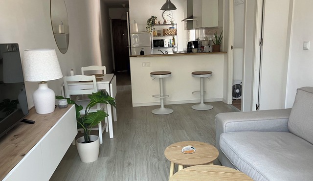 2 bedroom apartment close to Badalona Beach and the center of Barcelona