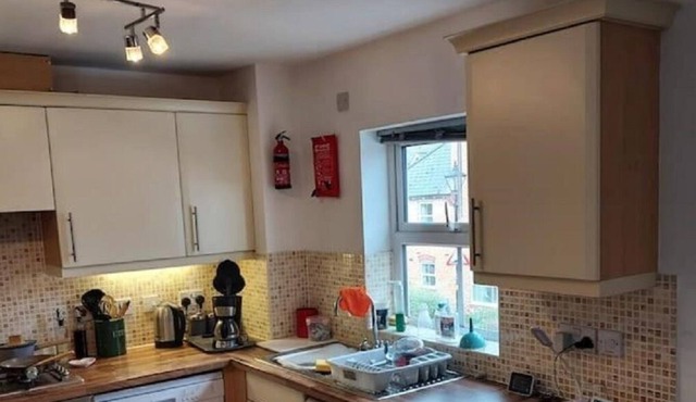 2 Bed Flat With Everything