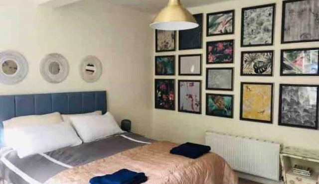 2 bed Flat on Private Road, 7-10min From Hastings Old Town/country Park & Ocean