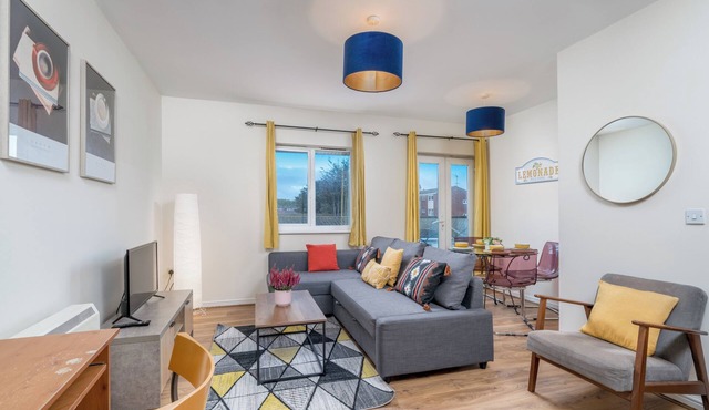 2 bed flat Sleeps 6, Tv, Walking distance to ExCel