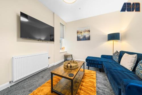 2 Bed Flat With Parking Sleeps 4 in Fife