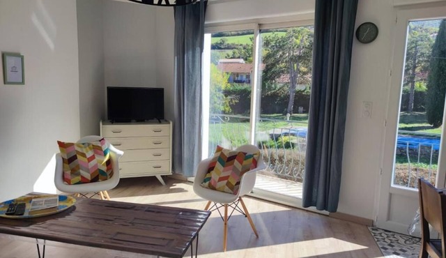 2 Bedroom Apartment in Saint-Georges-de-LuzenÃ§on