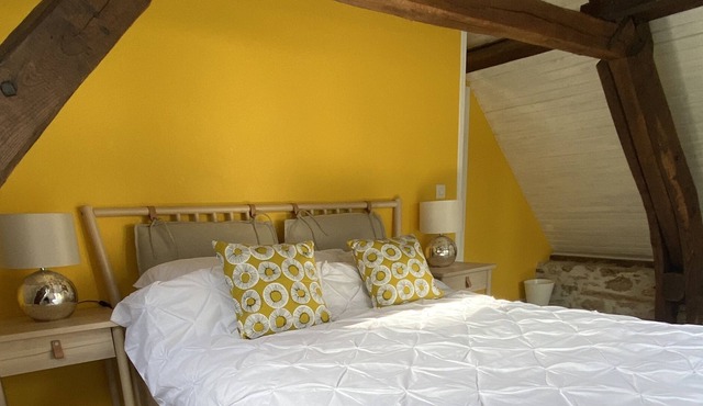 2 Bed Gite In Beautiful French Village of Montgibaud