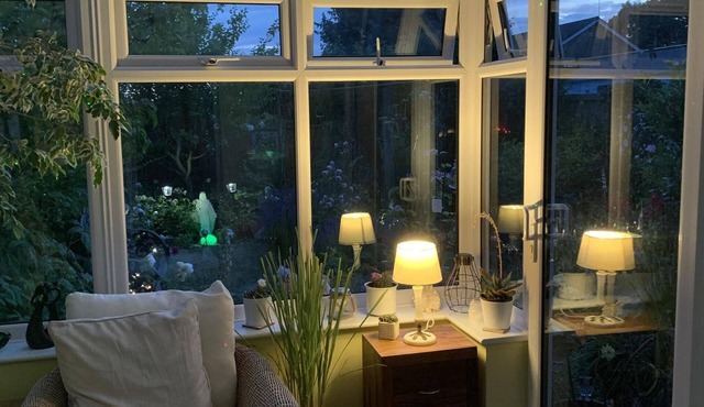 2-bed House Sleeps 4 - Enclosed Garden - Tv & Wifi