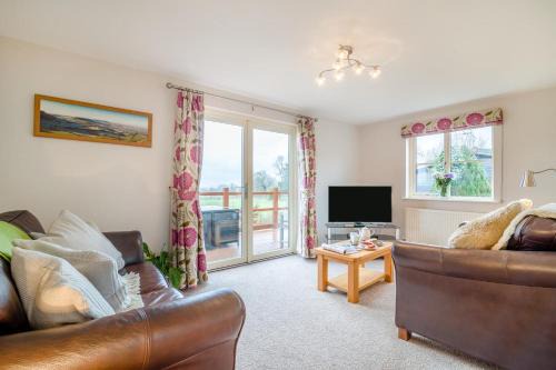 2 Bed in Coaley oc-s34729